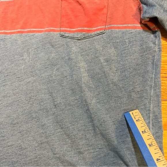 FAHERTY SURF STRIPE POCKET TEE - MEDIUM WASH INDIGO & RED Size L (a2 - Picture 3 of 13
